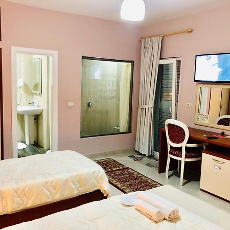 Vila Ada Hotel ติรานา ภายนอก รูปภาพ